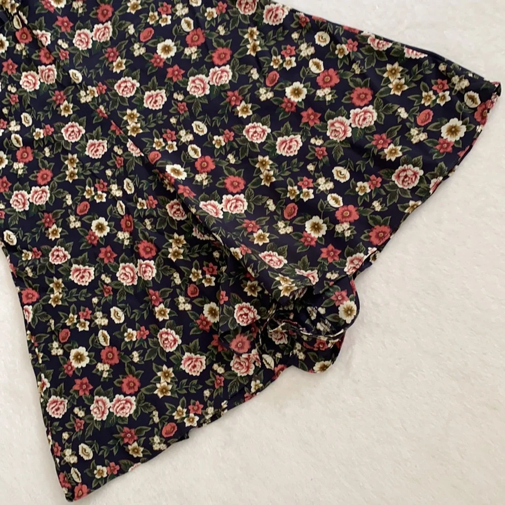 {NWT/VTG} Lingerie Cacique | Dark Floral Satin Pajama Sleep Romper Blue (S) - Picture 15 of 16